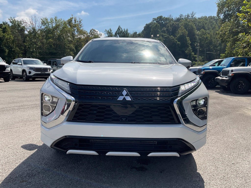Used 2024 Mitsubishi Eclipse Cross SEL AWD/4WD image 2