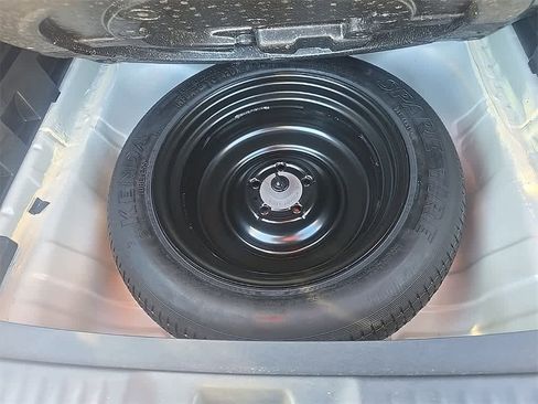 Certified 2023 Honda HR-V EX-L image 12