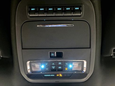 Used 2025 Ford F150 Raptor AWD/4WD image 36