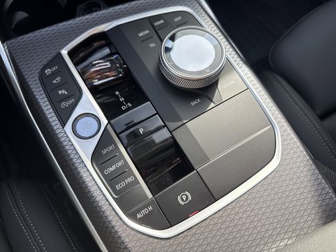 New 2026 BMW 330i xDrive Sedan image 17