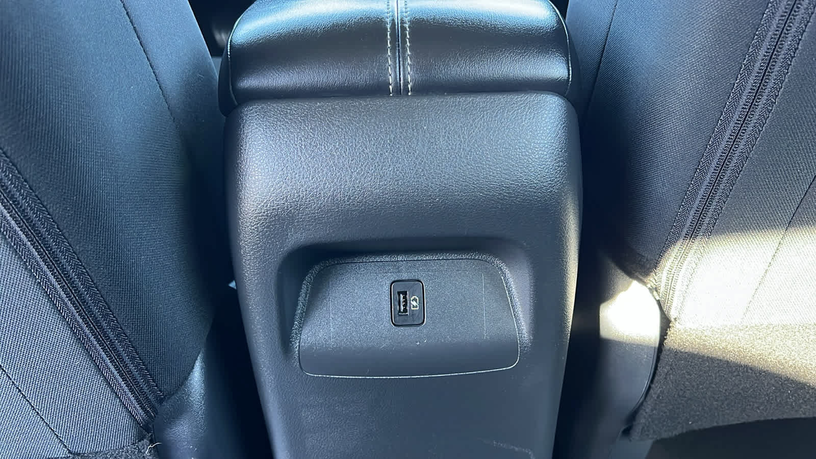 Used 2024 Nissan Sentra SV FWD image 25