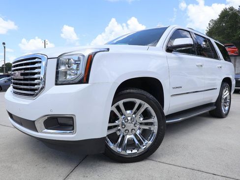 Used 2017 GMC Yukon SLT w/ Premium Edition RWD image 2