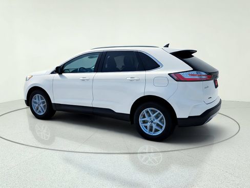 Used 2022 Ford Edge SEL w/ Convenience Package AWD/4WD image 5