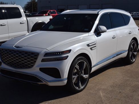 Used 2026 Genesis GV80 3.5T Prestige image 2