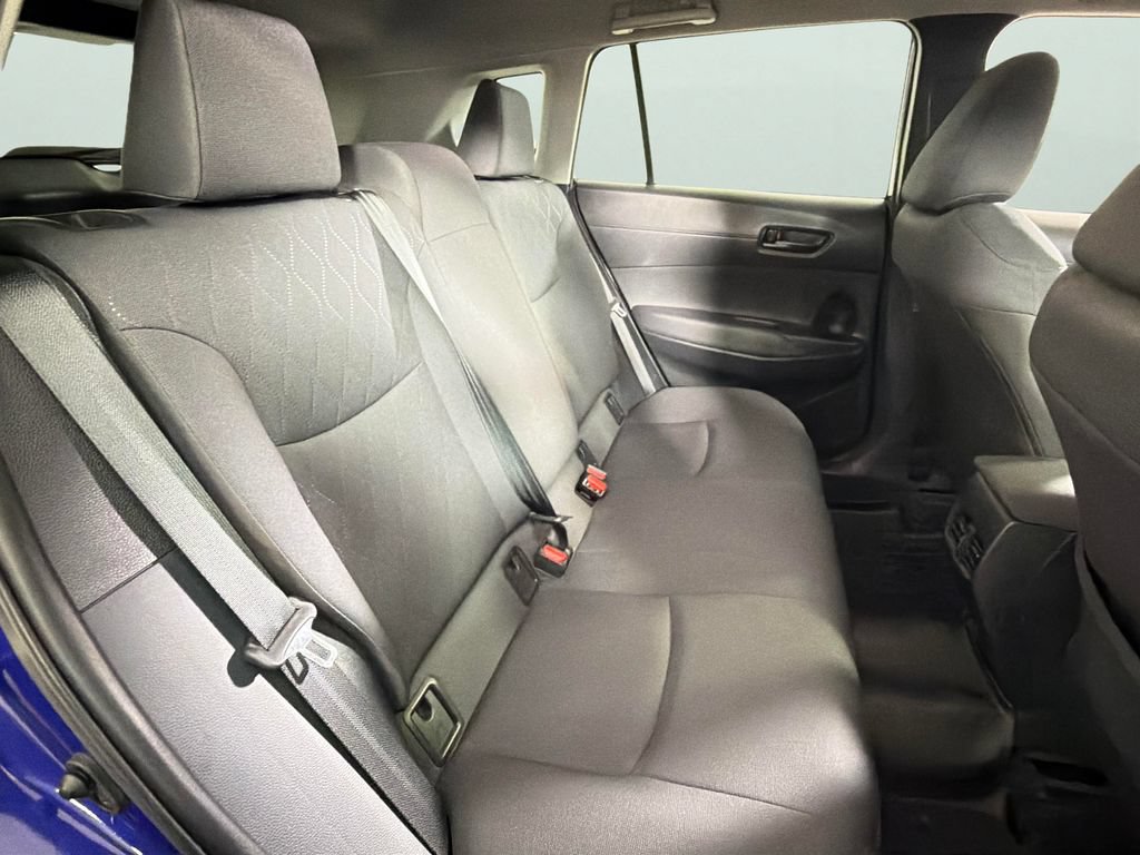 Used 2023 Toyota Corolla Cross LE FWD image 29