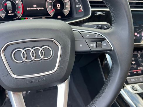 Used 2023 Audi Q7 3.0T Premium image 41