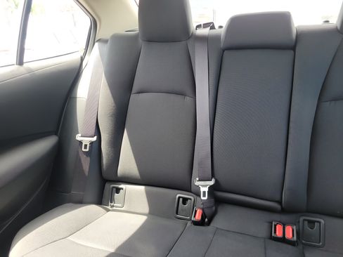 Used 2022 Toyota Corolla LE FWD image 19
