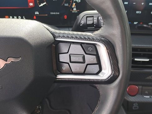 Certified 2025 Ford Mustang Coupe image 23