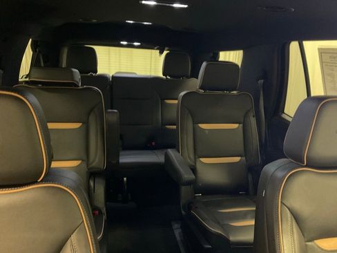 Used 2021 GMC Yukon AT4 image 29