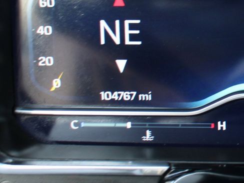 Used 2024 Chevrolet Silverado 2500 LT image 22