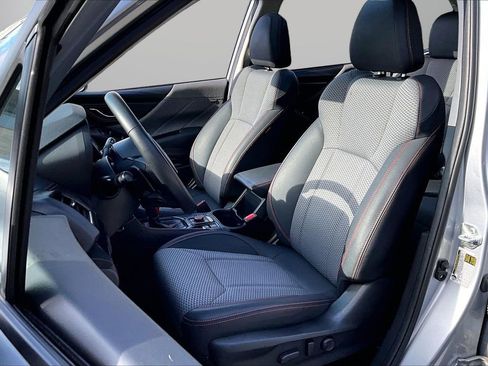 Used 2024 Subaru Forester Sport image 21