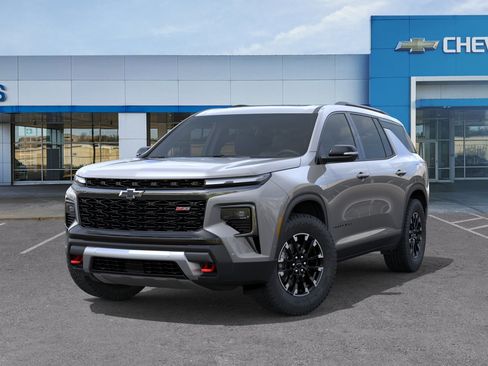 New 2026 Chevrolet Traverse Z71 w/ Enhanced Driving Package AWD/4WD image 7