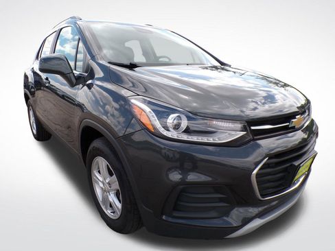 Used 2019 Chevrolet Trax LT FWD image 10