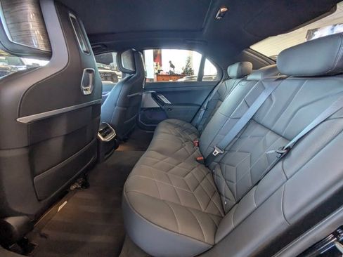 Used 2024 BMW 760i xDrive w/ Premium Package 2 image 11