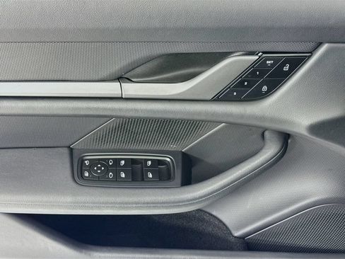 Certified 2023 Porsche Taycan RWD image 11