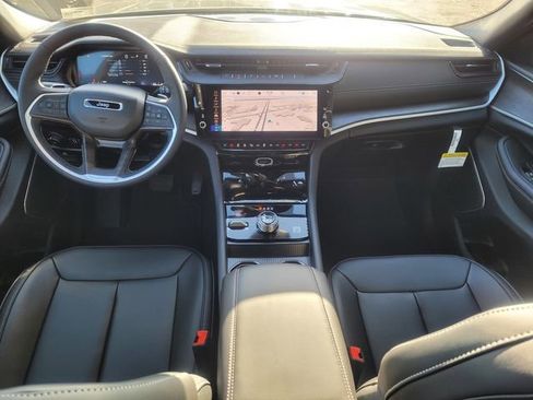 New 2026 Jeep Grand Cherokee Limited image 6