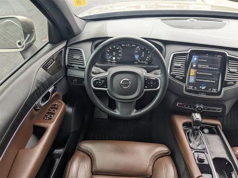 Certified 2022 Volvo XC90 T6 Inscription image 25
