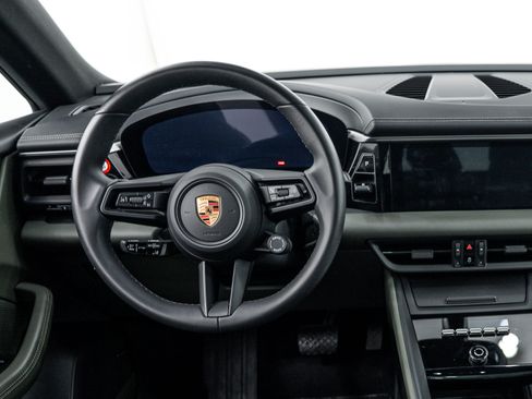 Certified 2025 Porsche Macan 4 Electric AWD/4WD image 14