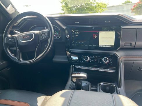 Used 2023 GMC Sierra 1500 AT4 w/ AT4 Premium Package AWD/4WD image 25