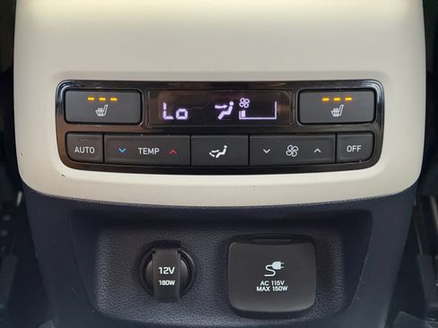 Used 2021 Hyundai Palisade SEL w/ Premium Package FWD image 32