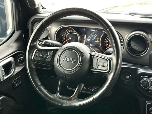 Used 2022 Jeep Wrangler Unlimited Sport AWD/4WD image 27