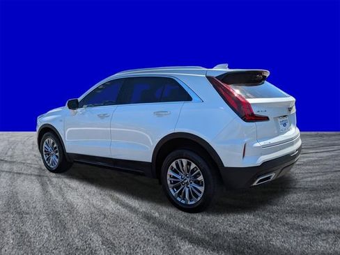 Used 2024 Cadillac XT4 Premium Luxury FWD image 6
