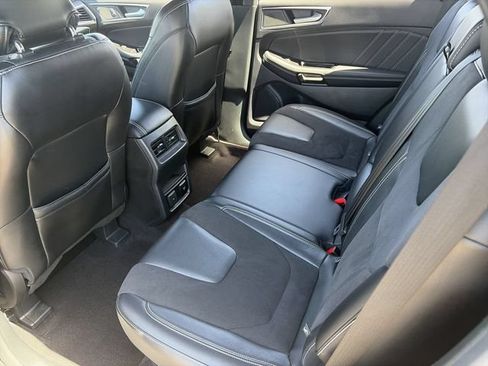 Used 2019 Ford Edge ST w/ Convenience Package AWD/4WD image 17