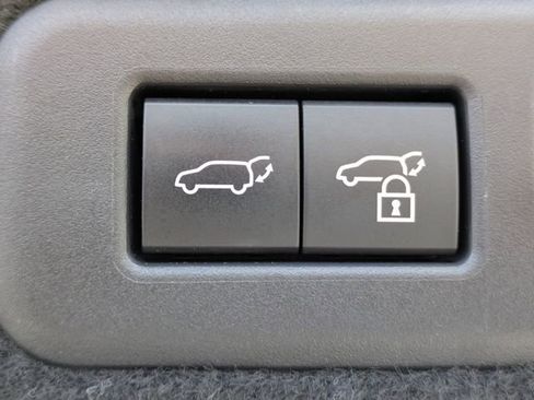 Used 2022 Lexus RX 450h AWD w/ Premium Package image 17