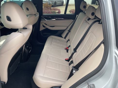 Used 2019 BMW X3 sDrive30i w/ Premium Package image 10