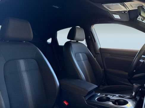 Certified 2023 Honda Civic Sport image 30