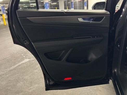 New 2026 Volkswagen Atlas Cross Sport SE image 20