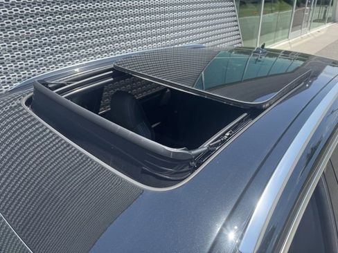 New 2025 Audi SQ8 Premium Plus image 16