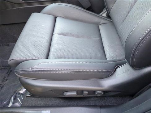 New 2026 Subaru Outback Touring image 4