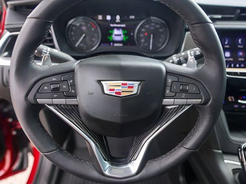 Certified 2024 Cadillac XT6 Sport w/ Technology Package AWD/4WD image 12