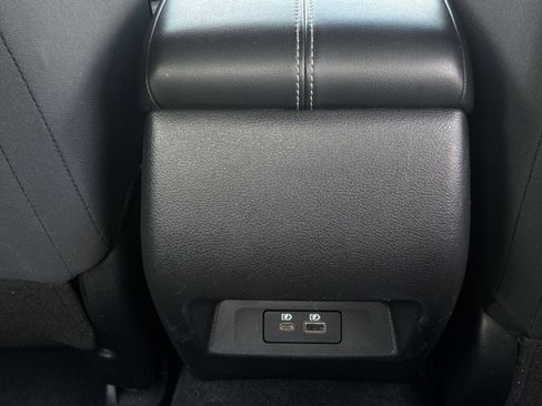 Used 2025 Nissan Altima 2.5 SV FWD image 23