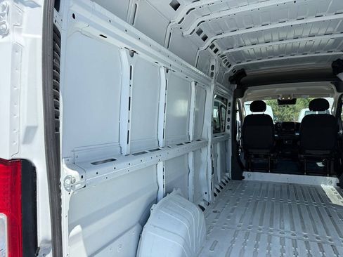 Used 2023 RAM ProMaster 3500 FWD image 21