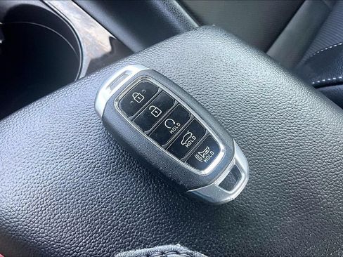 Used 2023 Hyundai Elantra Limited w/ Cargo Package FWD image 34