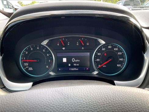 Used 2020 Chevrolet Traverse Premier FWD image 21