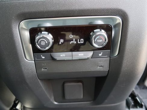 New 2026 Chevrolet Tahoe RST AWD/4WD image 17