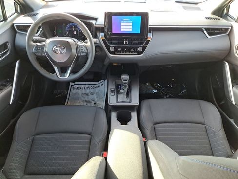 Used 2026 Toyota Corolla Cross SE image 10