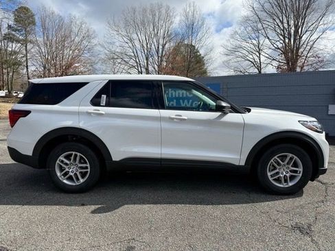 New 2026 Ford Explorer Active image 6