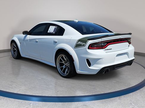 Used 2023 Dodge Charger Scat Pack RWD image 7