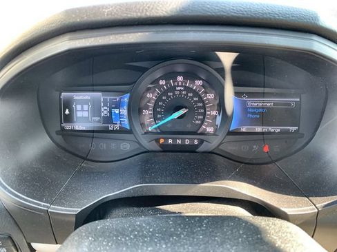 Used 2024 Ford Edge Titanium w/ Equipment Group 301A AWD/4WD image 11