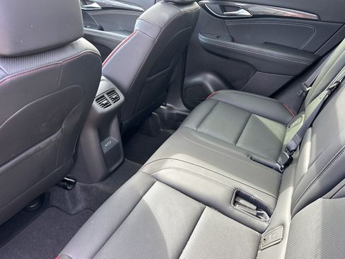 Used 2023 Buick Envision Essence w/ Sport Touring Package AWD/4WD image 11