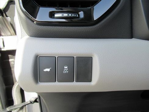 Used 2023 Honda Pilot Touring image 26