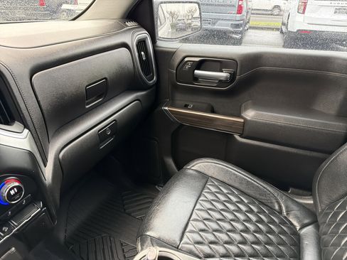 Used 2021 Chevrolet Silverado 1500 RST image 24