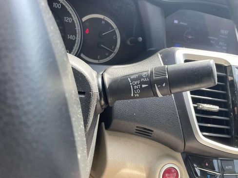 Used 2016 Honda Accord EX-L image 28