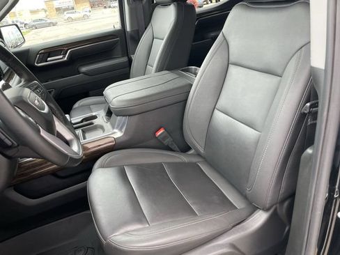 Used 2025 GMC Sierra 1500 Elevation w/ Elevation Premium Package AWD/4WD image 11