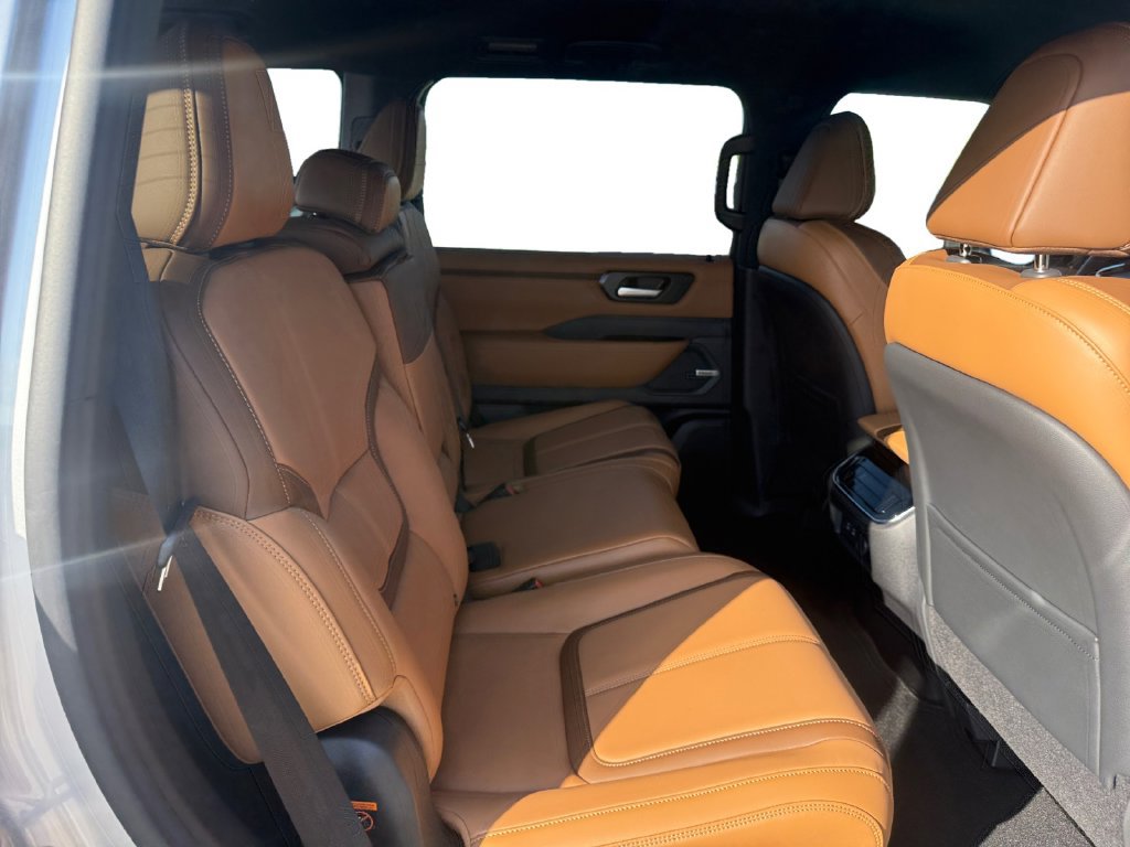 New 2026 Nissan Armada SL AWD/4WD image 17