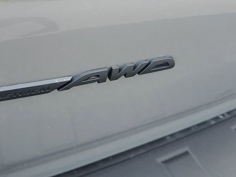 Certified 2026 Subaru Outback Premium AWD/4WD image 10